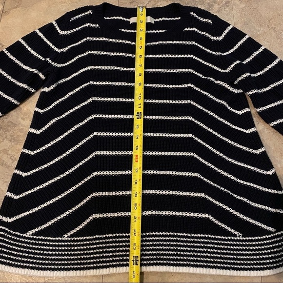 Loft Women’s Sweater Navy blue & White Striped Size L Relaxed Sweater - Picture 13 of 16